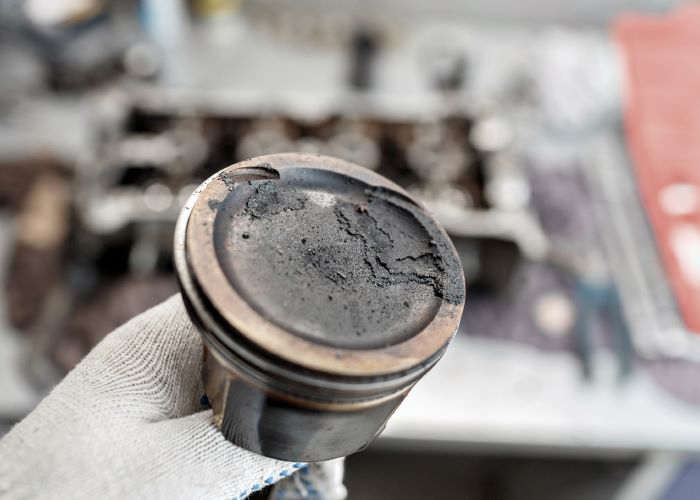 Recognizing Bad Piston Ring Symptoms