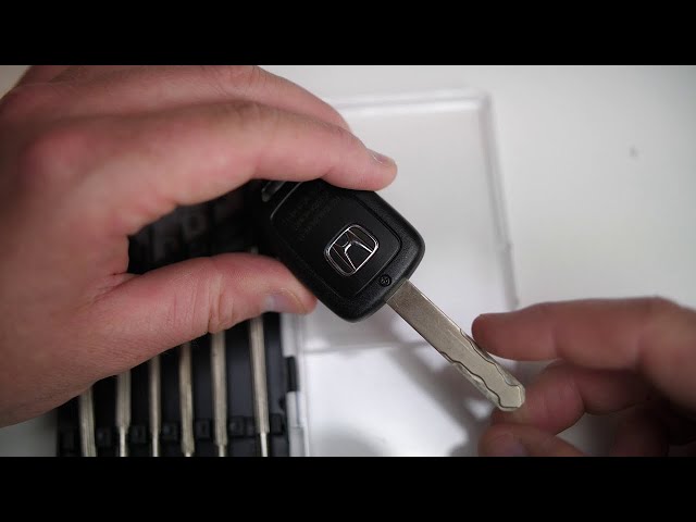 2014 Honda CR-V Key Fob Malfunction: How to Fix It