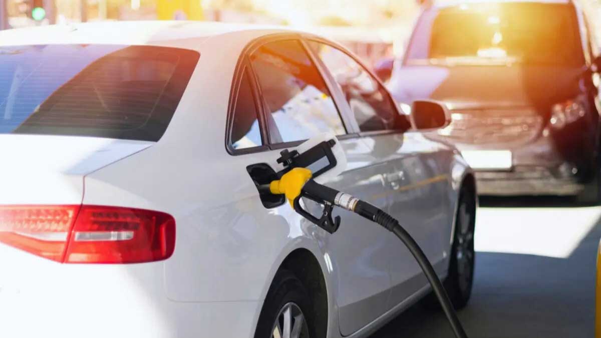 Is Refueling a Car Safe Without Turning Off the Engine?