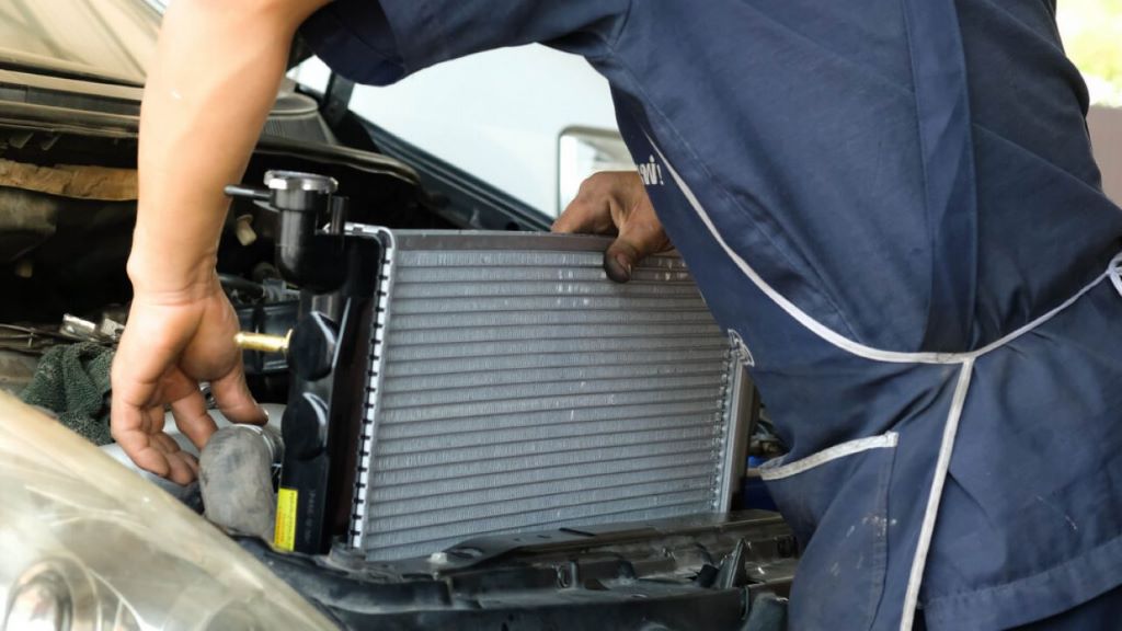 How Long to Replace a Car Radiator completely