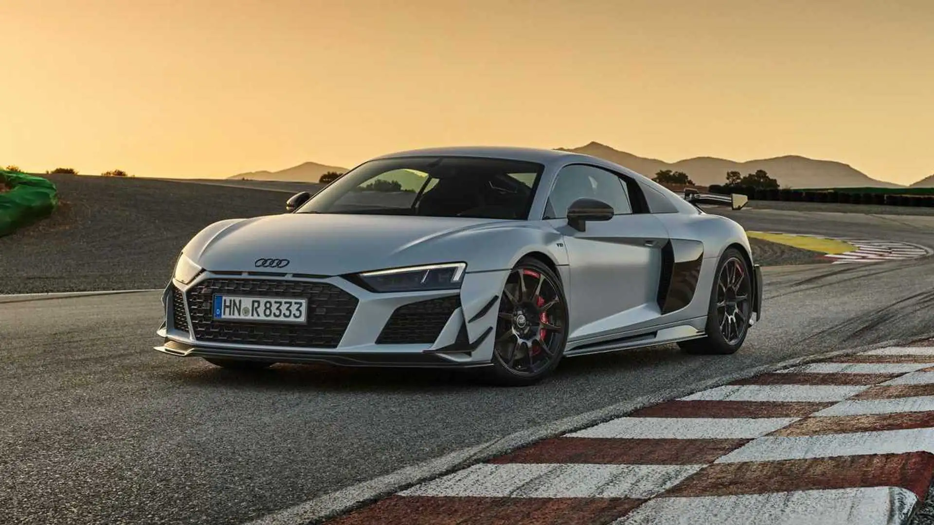 Audi R8